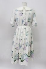 画像2: Melody BasKet / 紫陽花のピューリタンカラーワンピース   T-26-04-03-030-LO-OP-SA-ZT540 (2)