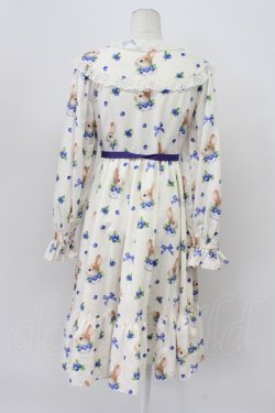 画像2: Emily Temple cute / Berry Bunnyワンピース S アイボリー T-26-04-03-033-ET-OP-SA-ZT