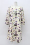 Leur Getter / Flower Letter袖付ワンピース  アイボリー T-26-04-03-014-LU-OP-SA-ZT
