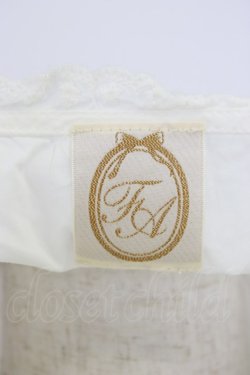 画像5: F i.n.t / コットンレース使いノーカラーブラウス  白 T-26-04-04-002-0-BL-SA-ZT