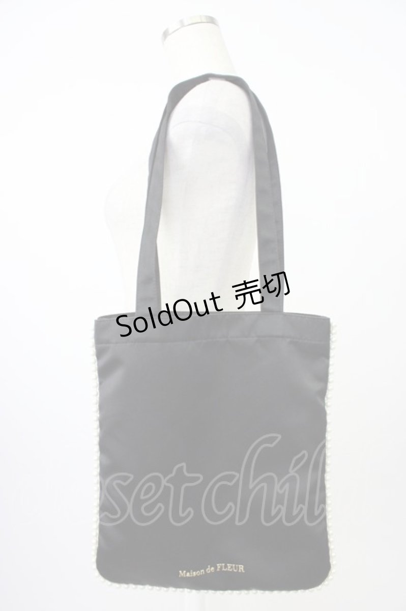 画像1: Maison de FLEUR / サテンパールブレードトートバッグ  黒Ｘ白 T-26-04-04-034-LO-BG-SA-ZT693 (1)