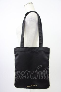 画像1: Maison de FLEUR / サテンパールブレードトートバッグ  黒Ｘ白 T-26-04-04-034-LO-BG-SA-ZT