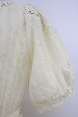 画像3: an another angelus / レース使いコットンドビーパフスリーブワンピース【洗える】  生成り T-26-04-04-009-CA-OP-SA-ZT