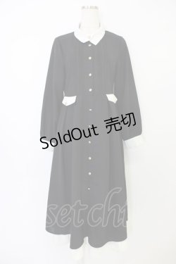 画像1: axes femme / 襟デザイン連釦バイカラーワンピース  黒Ｘ白 T-26-04-04-013-AX-OP-SA-ZT