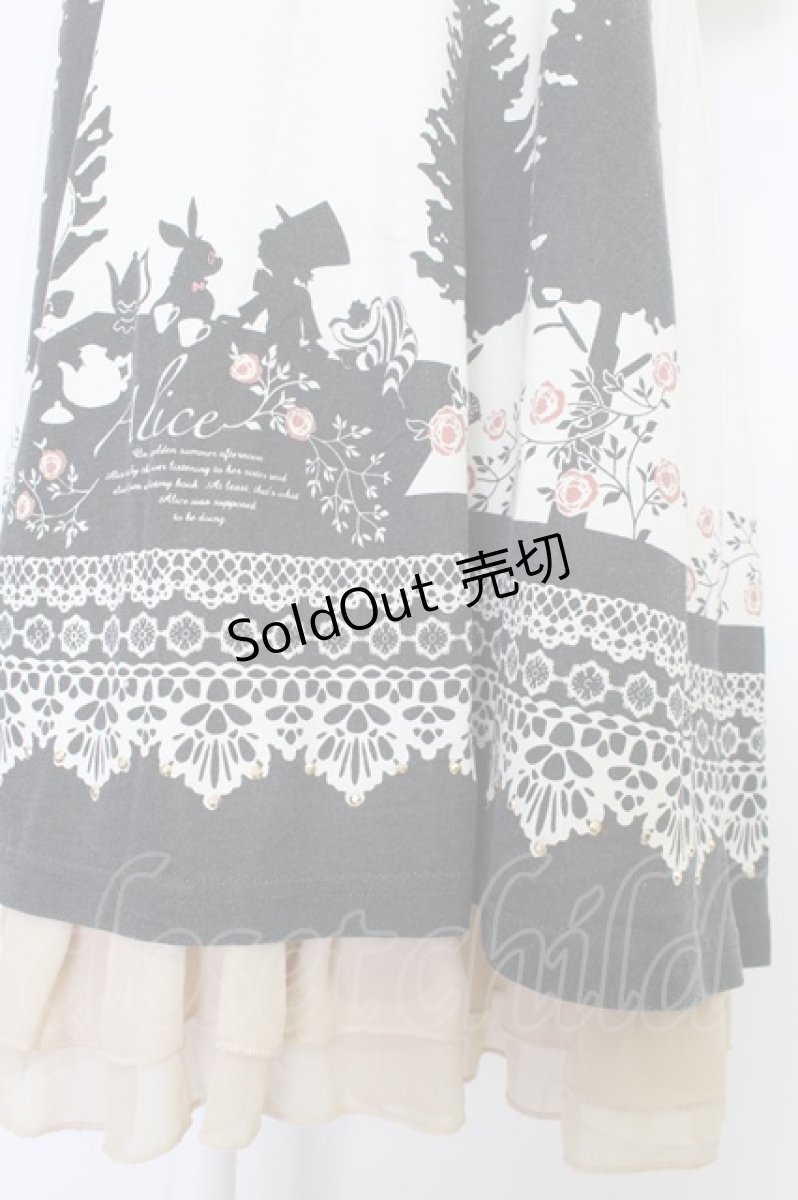 画像3: axes femme / アリスモチーフTシャツチュニック  アイボリーＸ黒 T-26-04-10-004-AX-OP-SA-ZT (3)