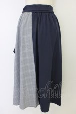 画像2: axes femme / チェック切替フリルスカート  ネイビーＸグレー T-26-04-15-026-AX-SK-SA-ZT570 (2)