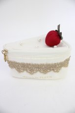 画像2: Maison de FLEUR / ショートケーキポーチ  白ＸゴールドＸ赤 T-26-04-15-040-LO-ZA-SA-ZT (2)