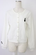 画像1: axes femme / 袖口×胸元ネコ刺繍カットカーディガン  白 T-26-04-15-002-AX-TO-SA-ZT543 (1)