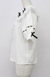 画像3: DearMyLove / リボンいっぱいレースロリータブラウス  白Ｘ黒 T-26-04-20-010-EL-BL-SA-ZT (3)