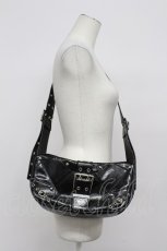 画像1: REFLEM / ハーフムーンショルダーバッグ  黒Ｘシルバー T-26-04-20-019-PU-BG-SA-ZTK051 (1)