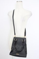 画像1: An MILLE / ショルダー紐付きミニバッグ  黒 T-26-04-28-038-EL-BG-SA-ZT (1)