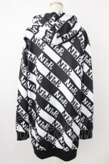 画像2: NieR Clothing / ロゴナナメロングパーカー  黒Ｘ白 T-26-04-28-010-PU-TO-SA-ZT (2)