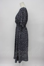 画像3: evelyn / ウエストシャーリング小花柄ワンピース F クロｘピンク T-26-04-29-043-LO-OP-YM-ZT (3)