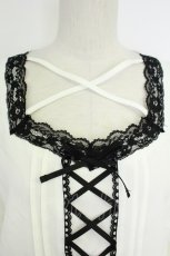 画像5: DearMyLove / フロントレースアップリボンブラウス 3L シロ×クロ T-26-05-09-009-GO-BL-OW-ZT (5)
