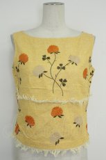 画像1: TOMATSU / フラワー刺繍ノースリーブ 38 イエロー T-26-05-09-014-LO-TO-IG-ZT (1)