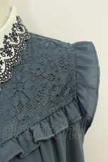 画像3: axes femme / 襟刺繍バイカラーチュニック  ブルーグリーン×オフ T-26-05-09-019-AX-OP-IG-ZT (3)