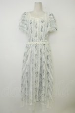 画像1: axes femme / ボタニカルスカーフ柄ワンピース M ホワイト T-26-05-13-029-AX-OP-SA-ZT (1)