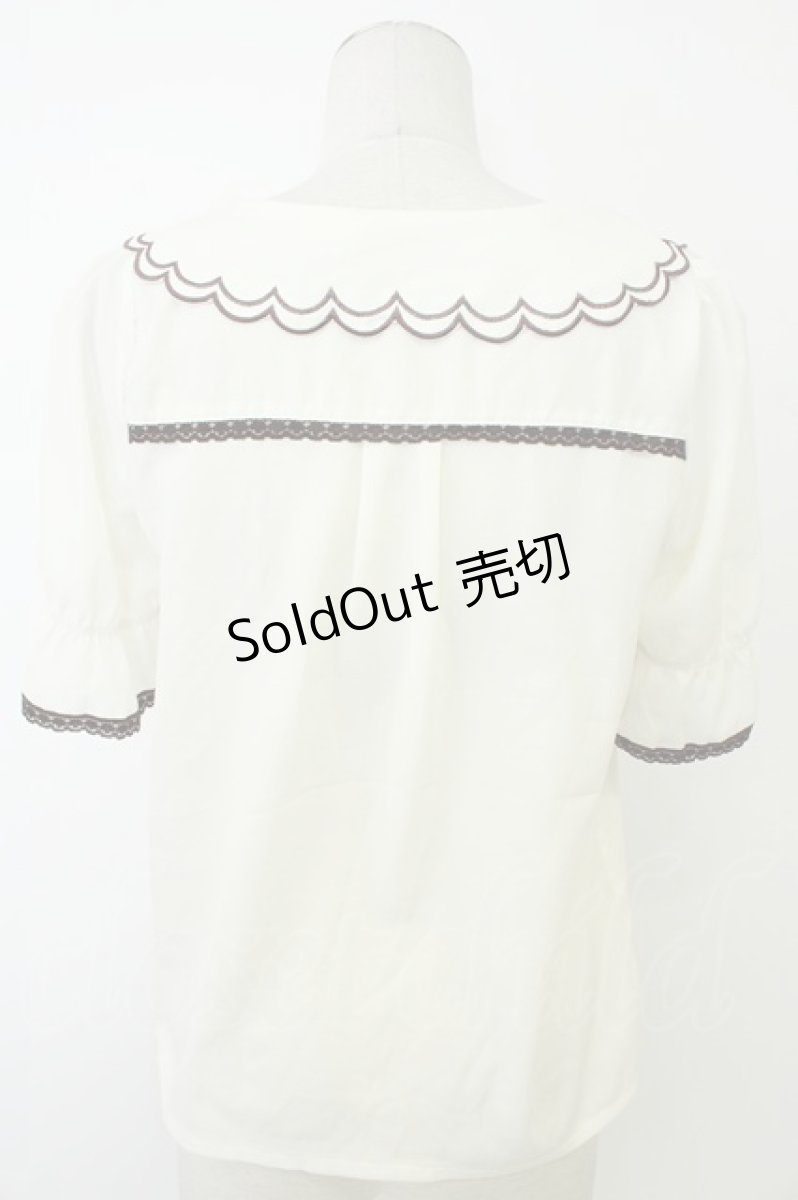 画像2: axes femme POETIQUE / 立体バラスカラップ襟半袖ブラウス M オフ×ブラウン T-26-05-13-012-AX-BL-IG-ZT677 (2)