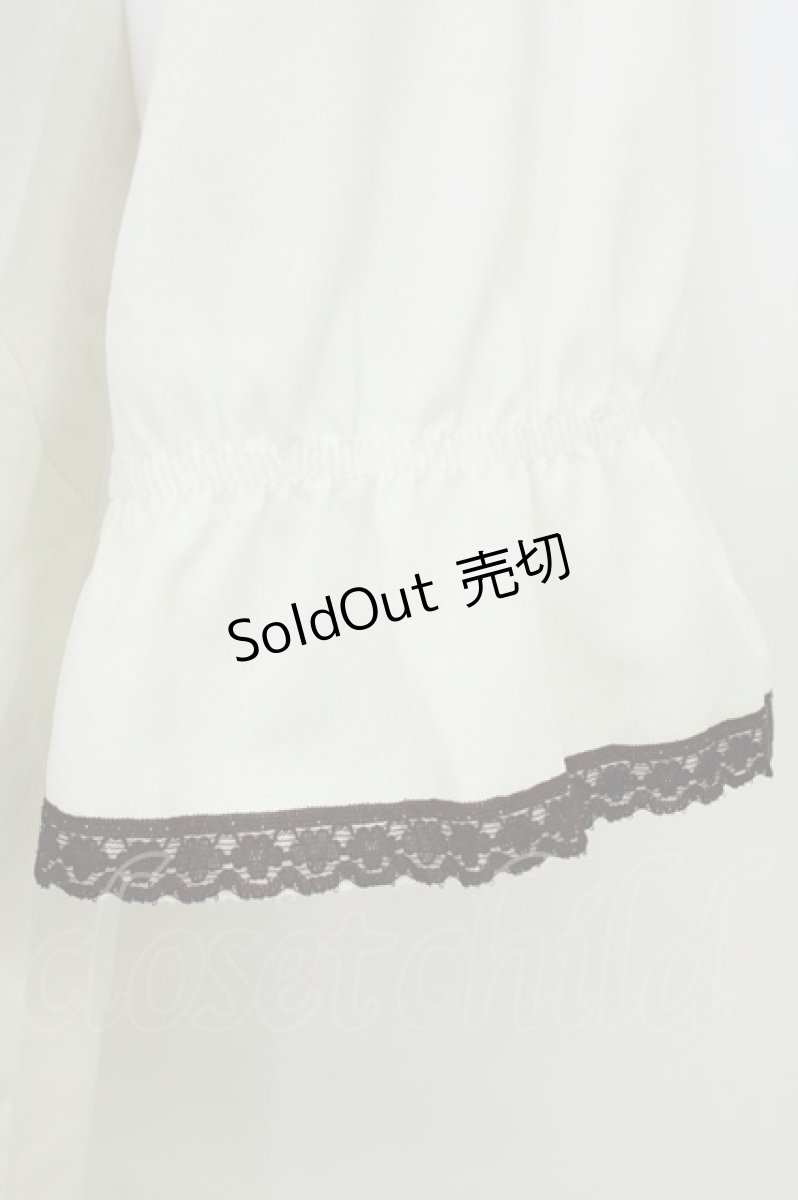 画像3: axes femme POETIQUE / 立体バラスカラップ襟半袖ブラウス M オフ×ブラウン T-26-05-13-012-AX-BL-IG-ZT677 (3)