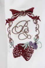 画像3: Amavel / リボンベリー刺繍半袖ブラウス  白Ｘ赤Ｘ T-26-06-04-003-CA-BL-SA-ZT (3)