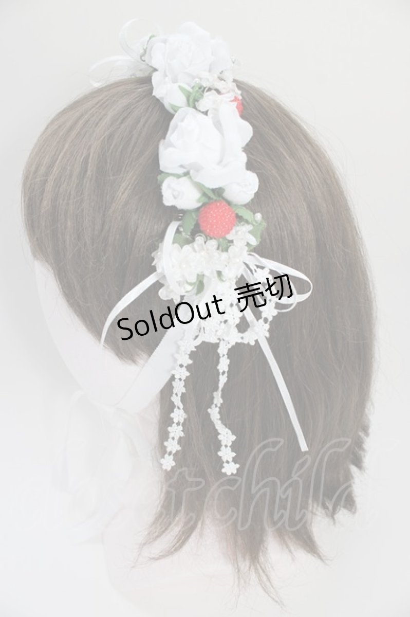 画像3: LOLITAその他(お買取対象外) / フラワーいちごヘッドドレス  白Ｘ赤 T-26-06-14-043-LO-AC-SA-ZT (3)