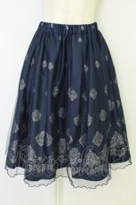 画像1: axes femme / オーナメント柄チュールスカート M ネイビー T-26-07-05-040-AX-SK-SA-ZT (1)
