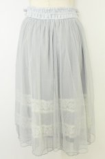 画像2: axes femme / リボン付きレーシーチュールスカート  グレー T-26-07-08-034-AX-SK-SA-ZT (2)