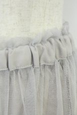 画像4: Fi.n.t / フリルサスペンダー付きチュールスカート  グレー T-26-07-11-030-CA-SK-SA-ZT059 (4)