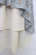 画像4: axes femme / 格子ローズプリントスカート  ブルーＸアイボリー T-26-07-31-024-AX-SK-SA-ZT (4)