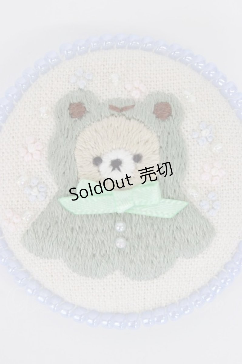 画像3: LOLITA / カエルくま刺繍ブローチ   T-26-08-05-024-LO-AC-TE-ZT (3)