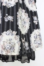 画像4: axes femme POETIQUE / 薔薇×ストライプ柄襟付きワンピース M 黒 T-26-08-12-024-AX-OP-TE-ZT (4)