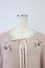 画像4: axes femme POETIQUE / ストロベリー刺繍ニットケープ M ピンク T-26-08-16-018-AX-TO-SA-ZT (4)