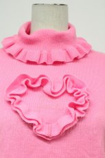 画像4: Nile Perch / ロゴ刺繍フリルハートハイネックニット  濃ピンク T-26-08-20-049-LO-TO-SA-ZT (4)