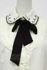 画像4: axes femme / トランプ刺繍ブラウス  アイボリーＸブラウン T-26-08-31-003-AX-BL-SA-ZT (4)