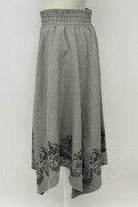 画像3: axes femme / 裾刺繍イレヘムスカート  グレー T-26-08-31-007-AX-SK-SA-ZT (3)