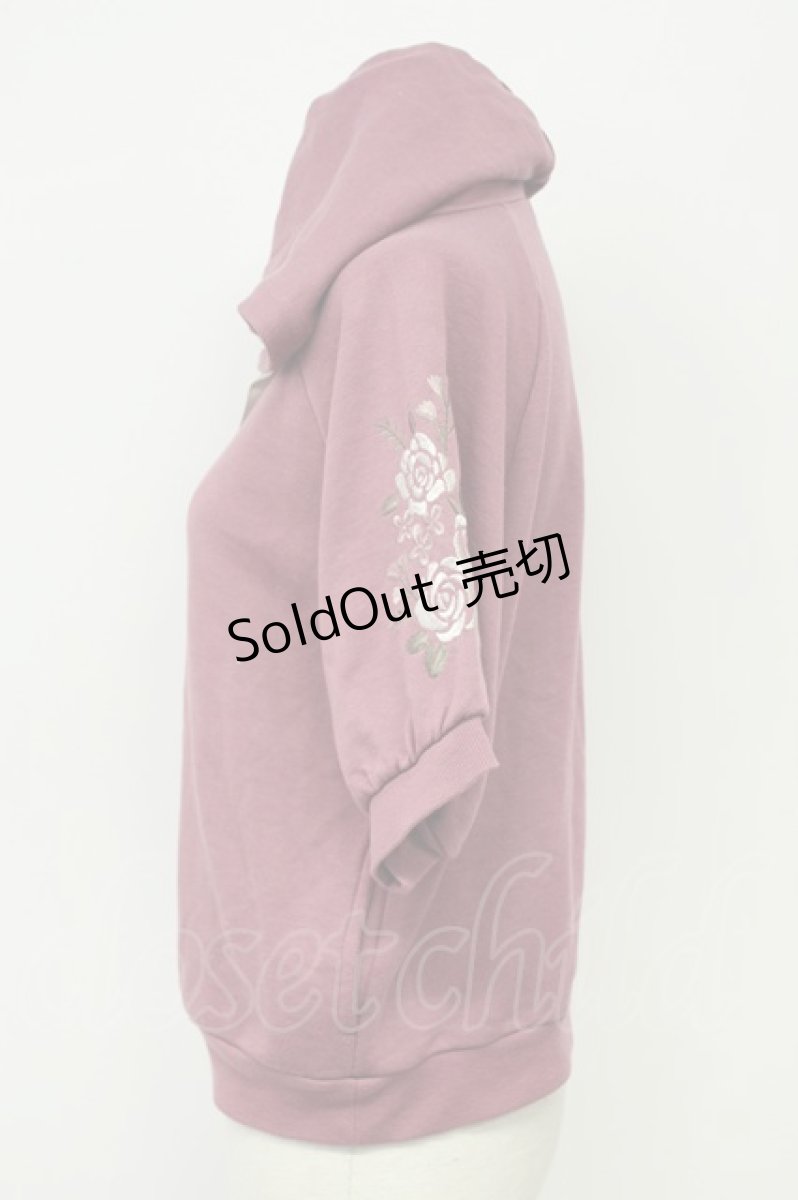 画像3: axes femme / 袖花刺繍半袖ショートパーカー  濃ピンク T-26-08-31-018-AX-TO-SA-ZT315 (3)