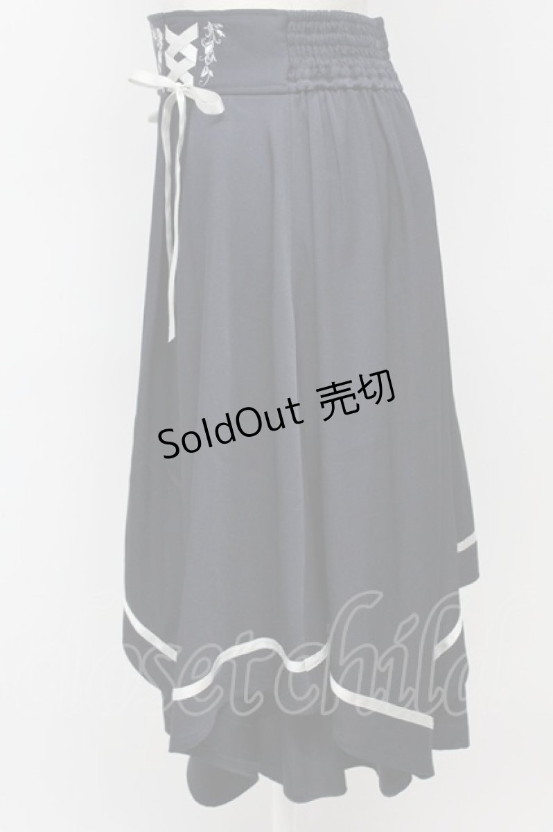画像3: axes femme / ブーケ刺繍イレヘムスカート F ネイビー T-26-09-08-020-AX-SK-TE-ZT812 (3)