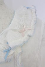画像4: PINK HOUSE / Little Twin Stars×PINK HOUSE 刺しゅう入りローンブラウス  シロ T-26-09-20-002-LO-BL-IG-ZT (4)
