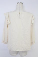 画像2: axes femme / 肩フリルフラワーレースブラウス  アイボリー T-26-10-04-001-AX-BL-SA-ZT (2)