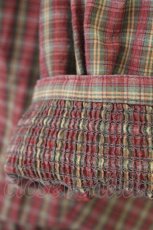 画像4: KANEKO ISAO / チェック&刺繍半袖ワンピース  赤チェック T-26-10-11-023-EL-OP-SA-ZT (4)