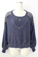 画像1: axes femme / 肩レースネックレス付きニット  ネイビー T-26-10-23-013-AX-TO-SA-ZT (1)