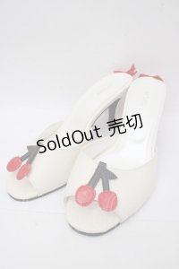 MILK / チェリーミュール L 白 Y-23-11-30-058-ML-SH-WD-ZY