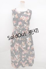 axes femme / ベルト付花柄JQシフォンワンピース M 黒 Y-23-12-29-107-AX-OP-SZ-ZT395