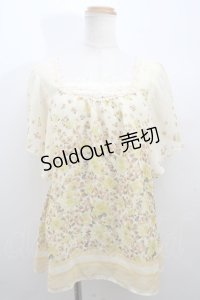 axes femme / 花シフォントップス M イエロー Y-23-12-29-027-AX-TO-SZ-ZT393