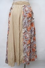 画像2: 【SALE】axes femme POETIQUE / 無地×花柄切替スカート M ベージュ Y-24-02-24-045-AX-SK-SZ-ZH (2)