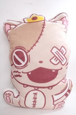 画像2: 【SALE】NieR CLOTHING /  両面デザイン入りクッション【ミケ】   Y-24-03-07-033-PU-ZA-SZ-ZTK008 (2)