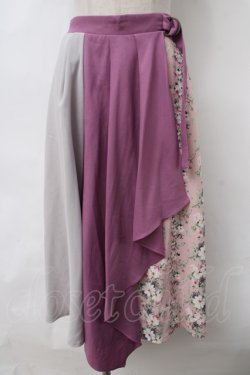 画像1: axes femme / スカーフ風花柄切替スカート M アワピンク Y-24-03-15-140-AX-SK-SZ-ZT131