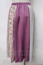 画像2: 【SALE】axes femme / スカーフ風花柄切替スカート M アワピンク Y-24-03-15-140-AX-SK-SZ-ZT131 (2)