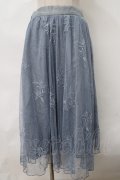 axes femme / チュール刺繍スカート M サックス Y-24-03-15-150-AX-SK-SZ-ZY