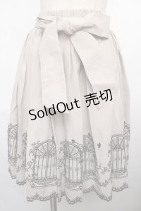 axes femme /窓柄刺繍入りミドルスカート  ベージュ Y-24-05-20-182-AX-SK-AS-ZT103